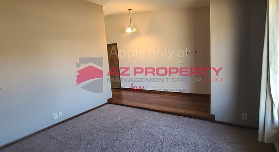 4th image of 7401 W Columbine Dr