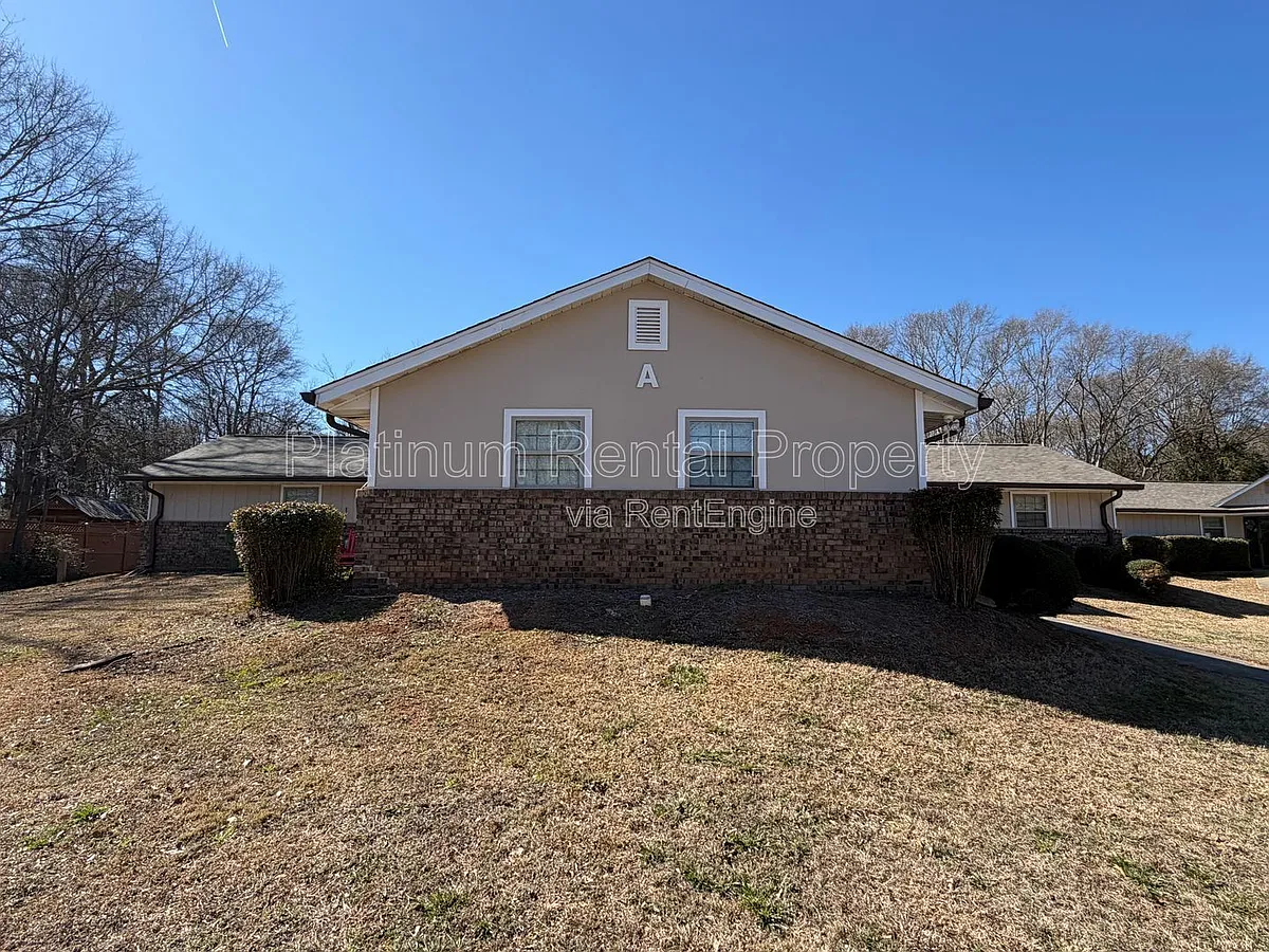 Building Photo - 1482 Waverly Way #A-3