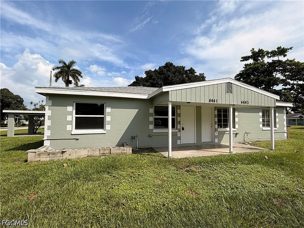 2 bed, 1.0 bath, 696 sqft, $1,500 — Photo 1