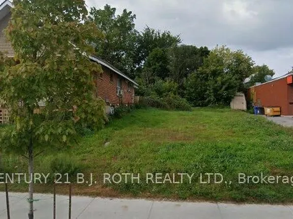 61 Front St S, Orillia, ON L3V 4S2