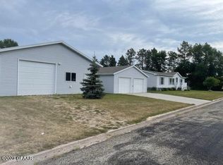 202 4th Ave W, Fordville, ND 58231
