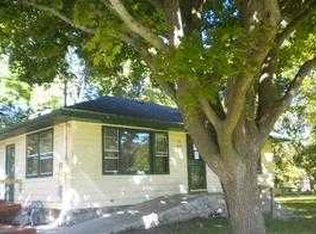 4202 Sunset Rd, Waterford, WI 53185