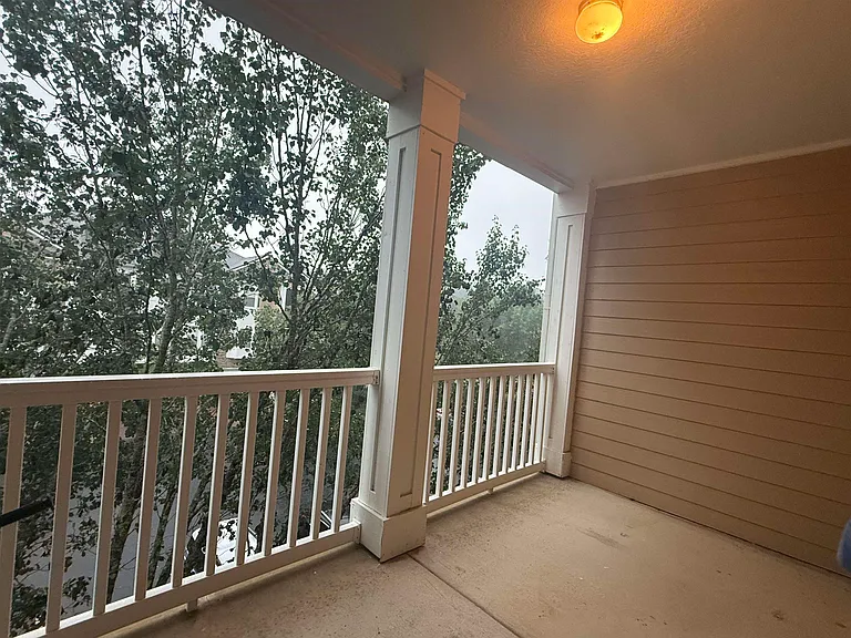 2801 Chancellorsville Dr #1326 — Photo 33