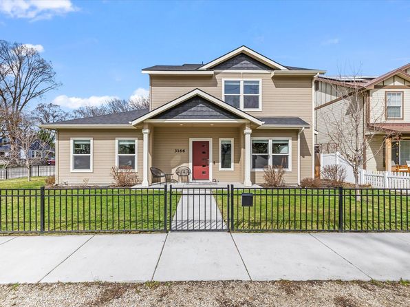 3166 W Irene St