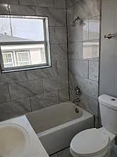 2716 Truxillo St #UPSTAIR — Photo 11
