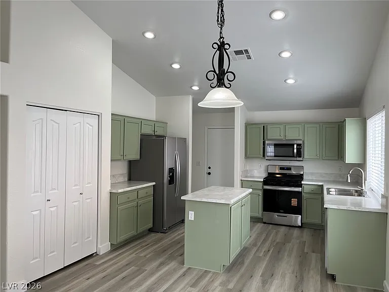 7724 Rye Canyon Dr — Photo 10
