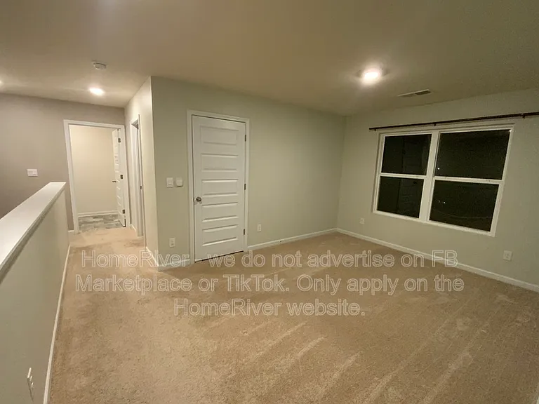2215 Waycross Ln — Photo 5