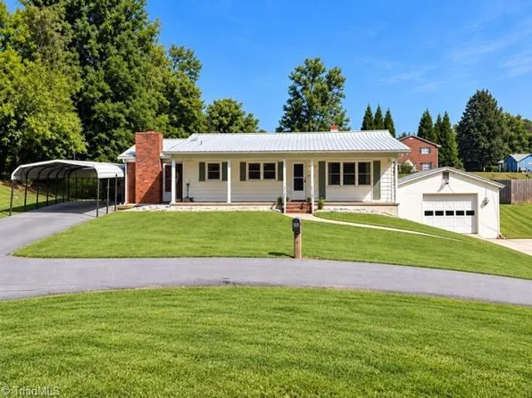 1559 Jordan Dr, Winston Salem, NC 27105