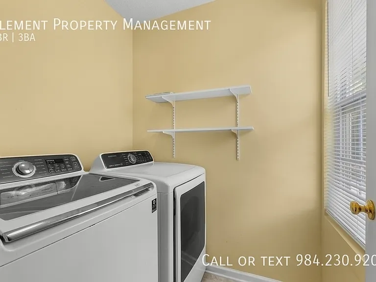 100 Henson Pl — Photo 21