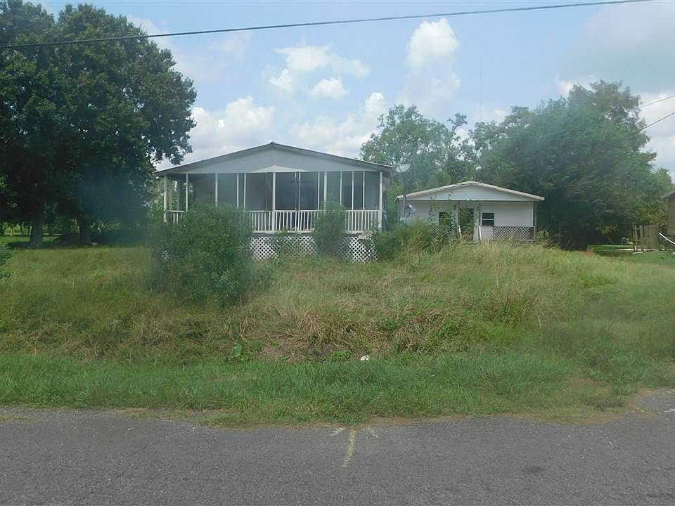 2nd image of 340 W 41st St