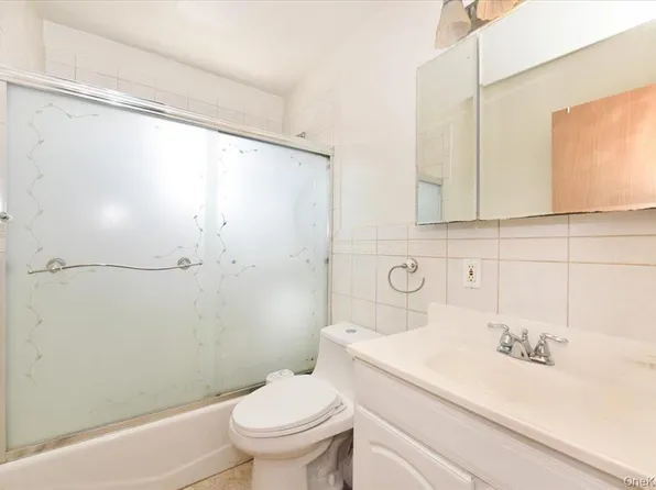 153-15 79th Avenue image 24 of 28