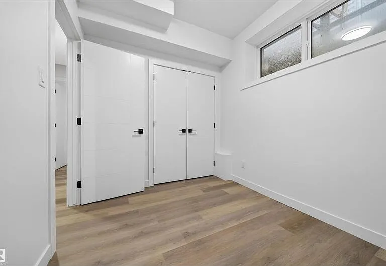 5213 104a St NW #BASEMENT — Photo 7