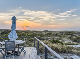 29 Oxcart Rd, Aquinnah, MA 02535