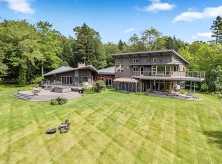 32 Steep Hill Road, Wilmington, VT 05363