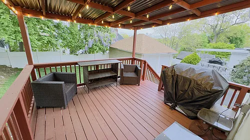 392 Lookout Ave Photo 1