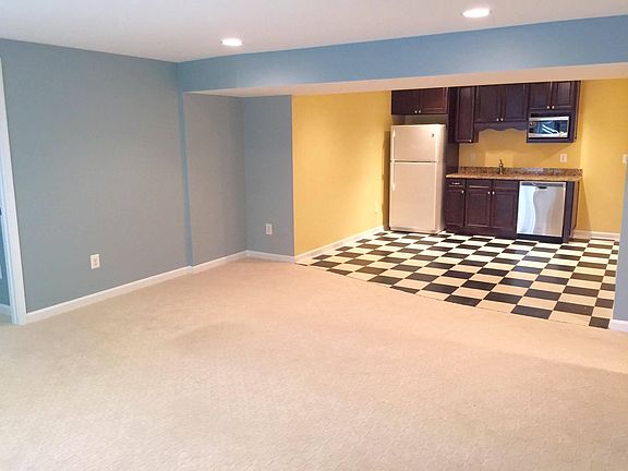 3rd image of 12904 Locksley Ct