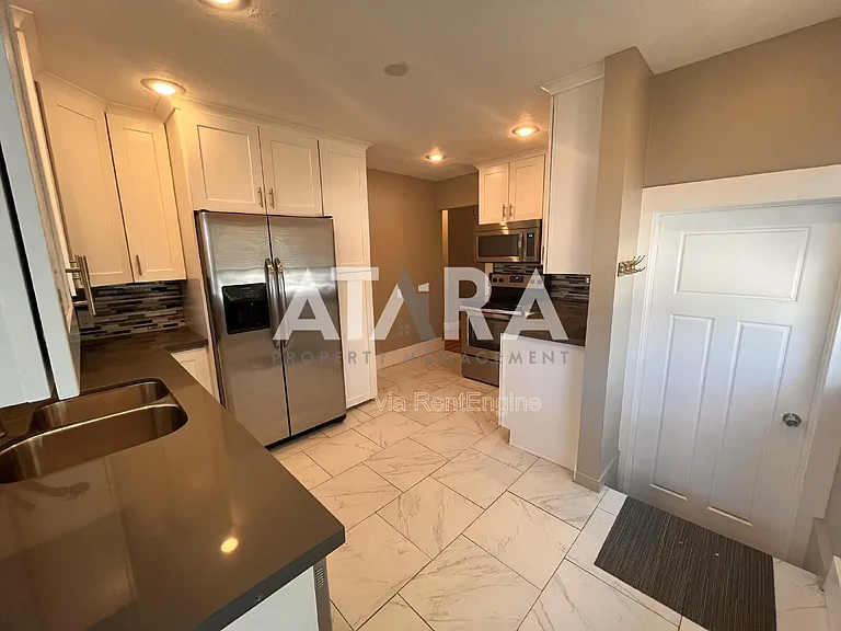 2362 E Bryan Ave — Photo 10