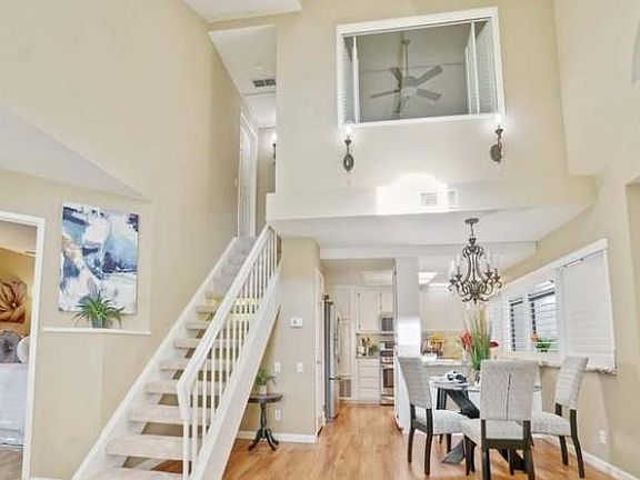 3rd image of 2763 Buena Point Ct