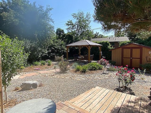 2nd image of 3651 Miller Ct