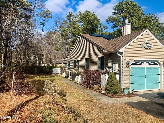 4th image of 27 Amesbury Road #64