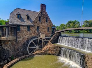 7951 Lasater Rd, Clemmons, NC 27012