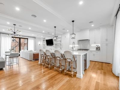 799 E 3rd St Floor 2, Boston, MA, 02127