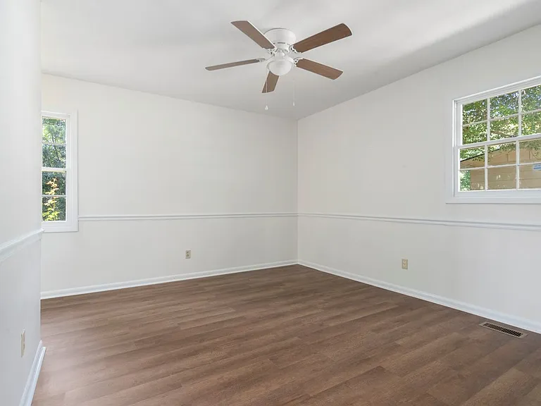 632 Rock Spring Rd — Photo 22
