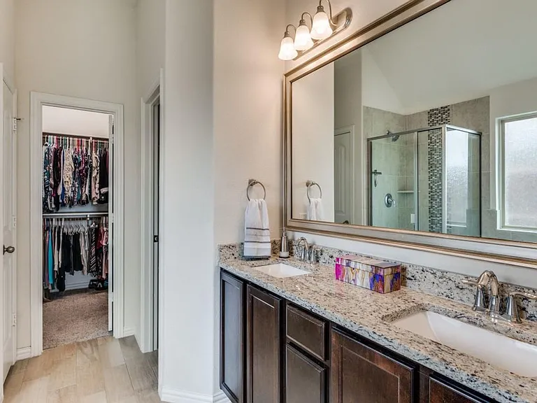 9108 Bronze Meadow Dr — Photo 12