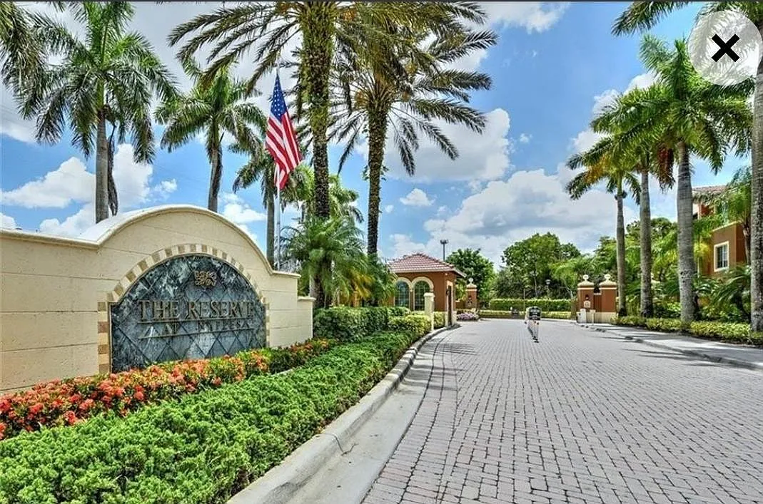 2 bed, 1059 sqft, $2,000 — Photo 1