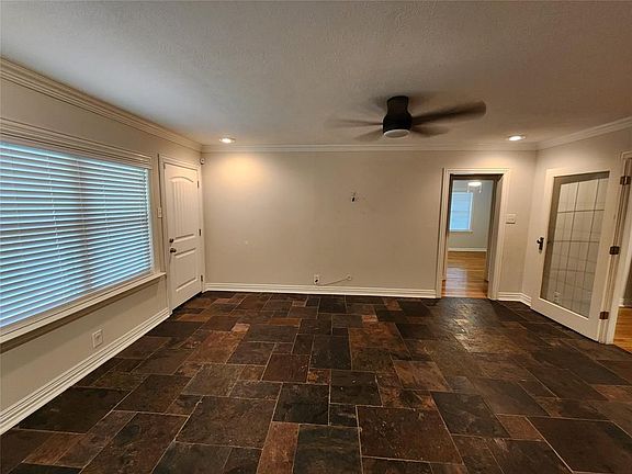 3rd image of 5535 Berry Creek Dr