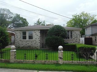 815 Pailet Ave, Harvey, LA 70058