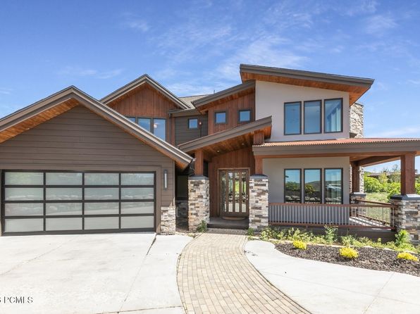 1135 E Lasso Trl