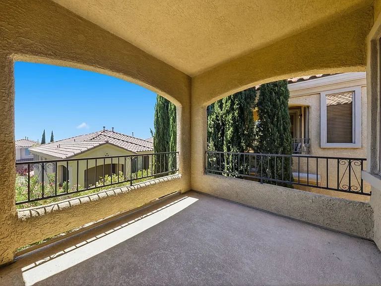 11825 Amistoso Ln — Photo 21