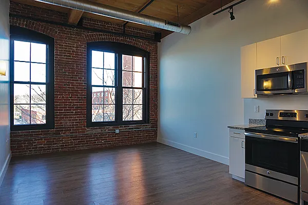 1 bed, 1.0 bath, 584 sqft, $2,175 — Photo 4