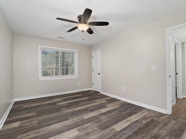 2087 Montreat Cir #2087 — Photo 17