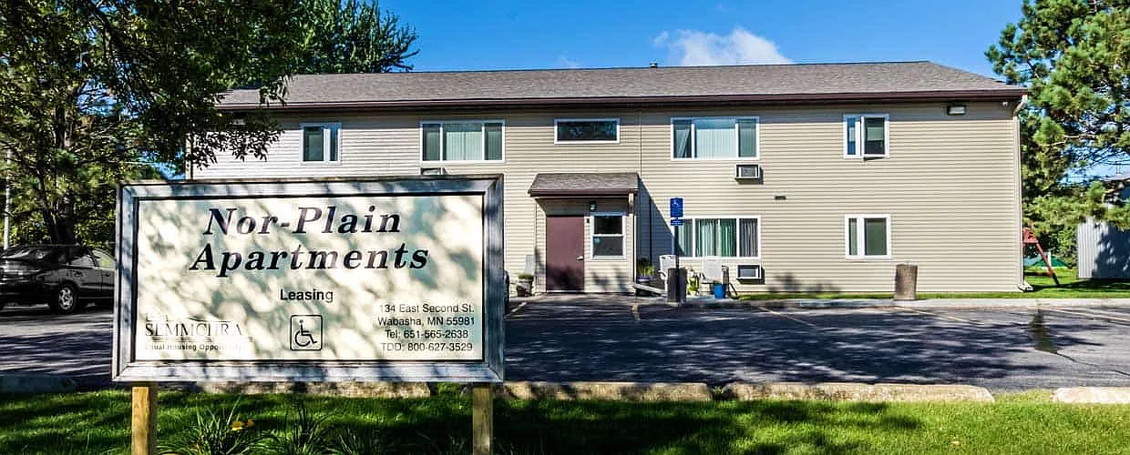 Nor-Plain Apartments — Photo 1