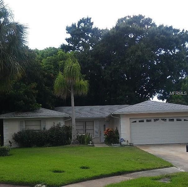 1st image of 6990 Aberfeldy Ave N