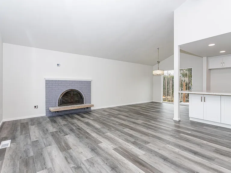 2213 Aberdeen Ct SE — Photo 11