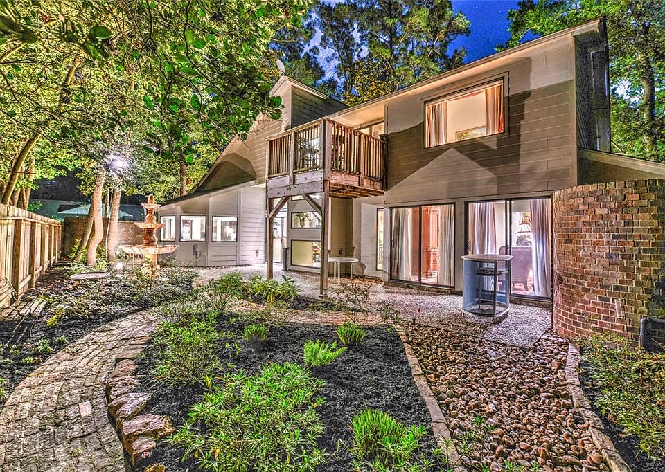 1st image of 3026 W Lake Crescent Dr