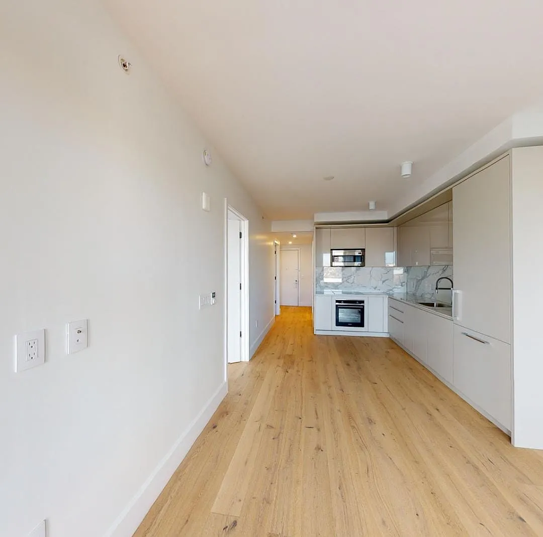 1 bed, $3,900 — Photo 1