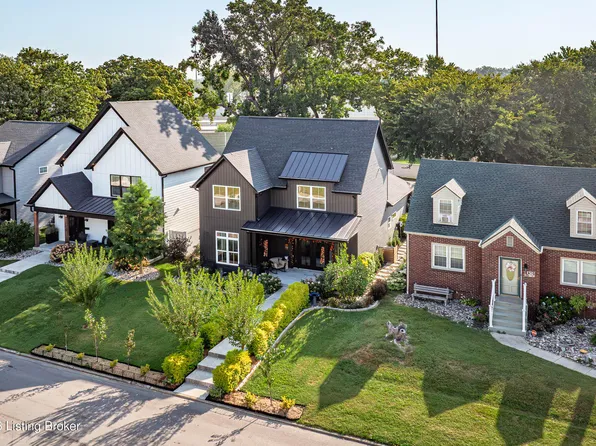 126 Sunset Ave, Clarksville, IN 47129