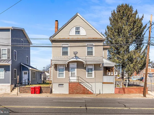 1001 W High St, Stowe, PA 19464