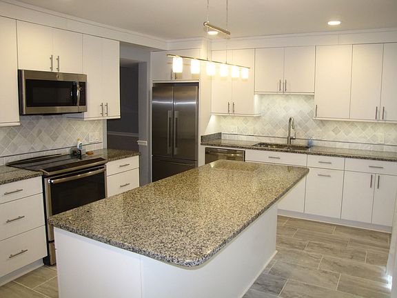 2nd image of 6625 Elk Park Ct