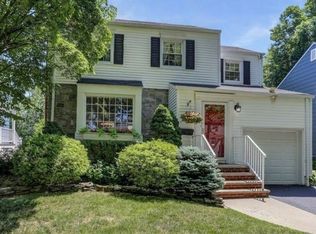 19 Tallmadge Ave, Chatham, NJ 07928