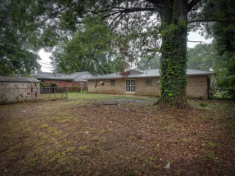 3507 Boeingshire Dr — Photo 14
