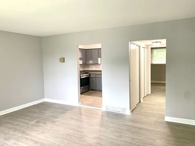 254 Mayfield Ave #B — Photo 10