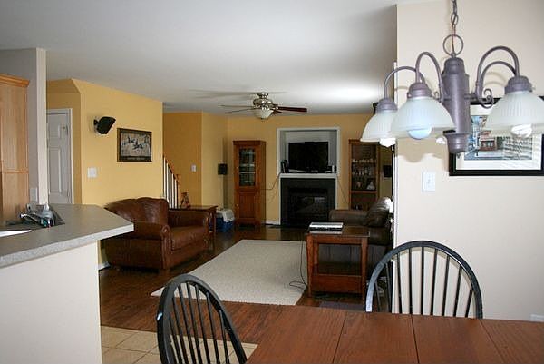 OPEN FAMILY ROOM