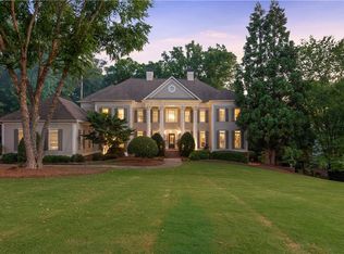 585 Glen National Dr, Milton, GA 30004