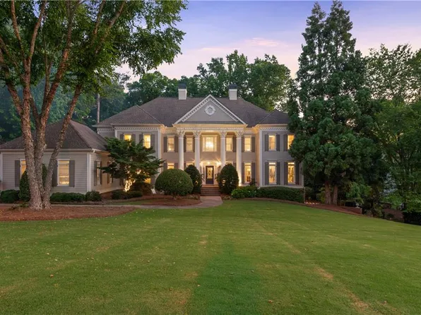 585 Glen National Dr, Milton, GA 30004