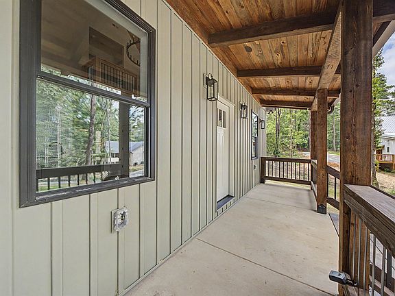 4th image of 411 Slate Rock Dr